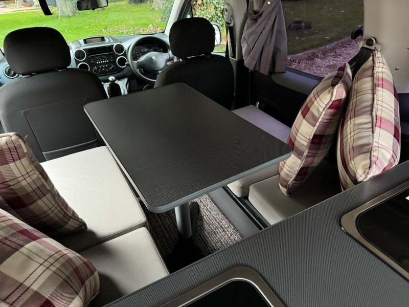 PEUGEOT PARTNER TEPEE