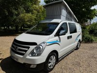 HYUNDAI I800