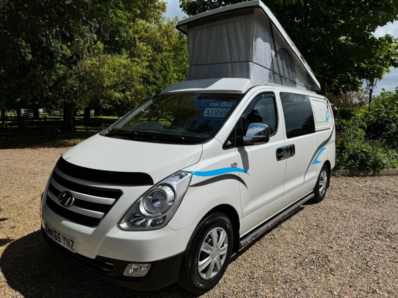 HYUNDAI I800