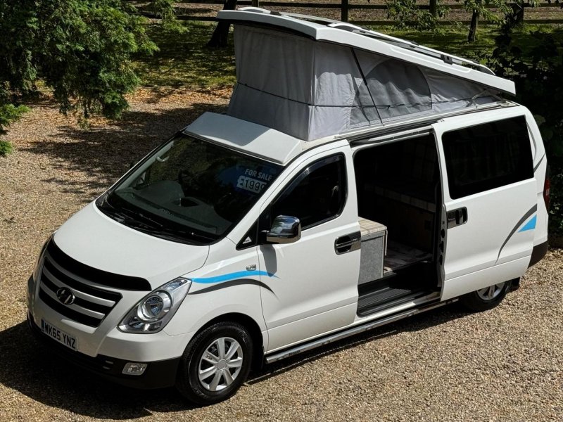 HYUNDAI I800