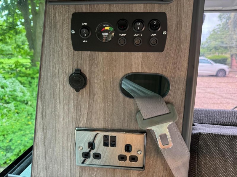 MAZDA BONGO