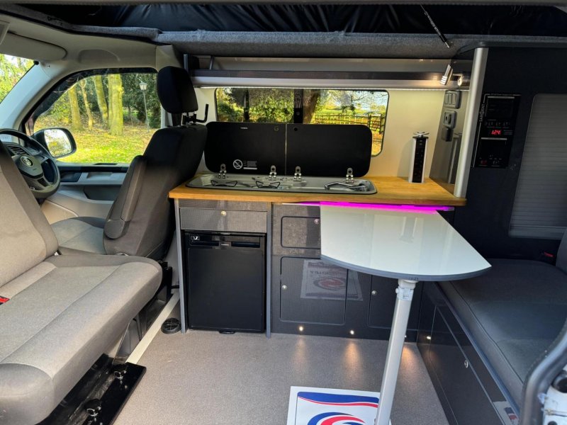 VOLKSWAGEN T6 CAMPERVAN