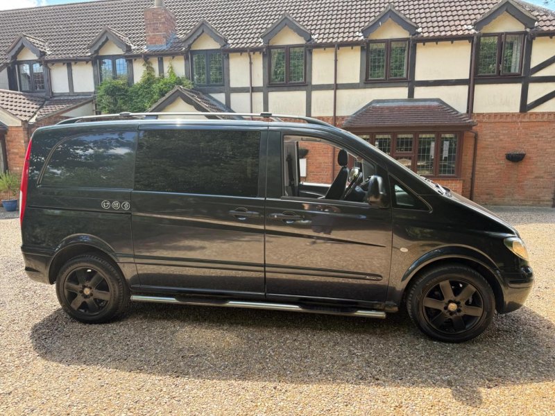 MERCEDES-BENZ VITO