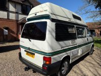 VOLKSWAGEN CAMPERVAN