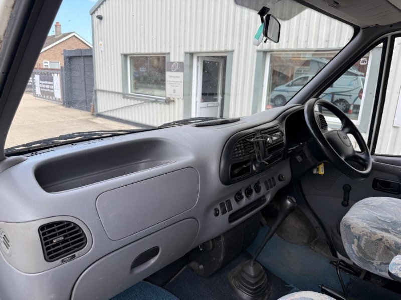 FORD TRANSIT