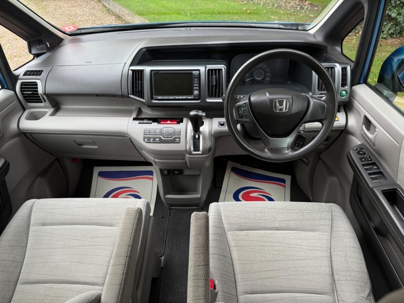 HONDA STEPWAGON