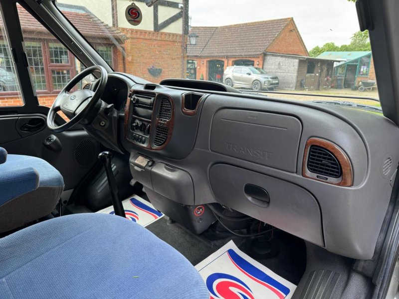 FORD TRANSIT