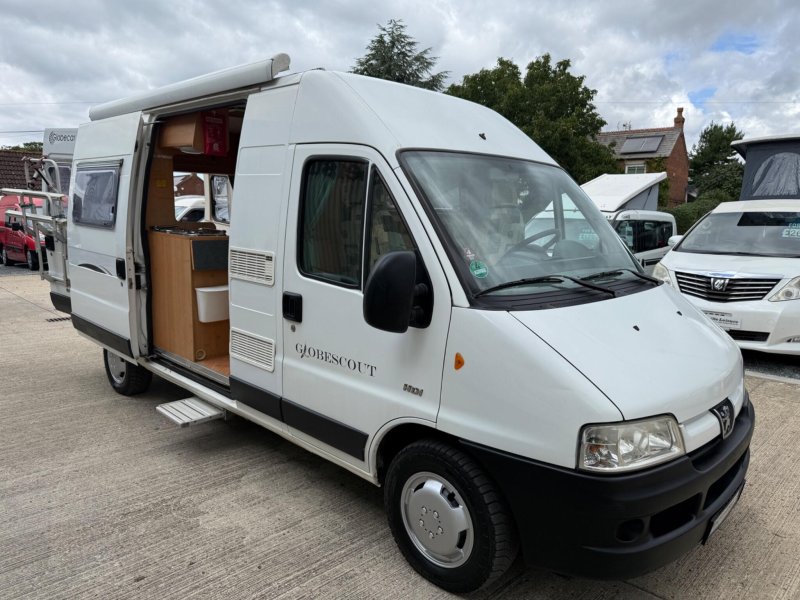 PEUGEOT BOXER