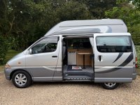 TOYOTA GRANVIA