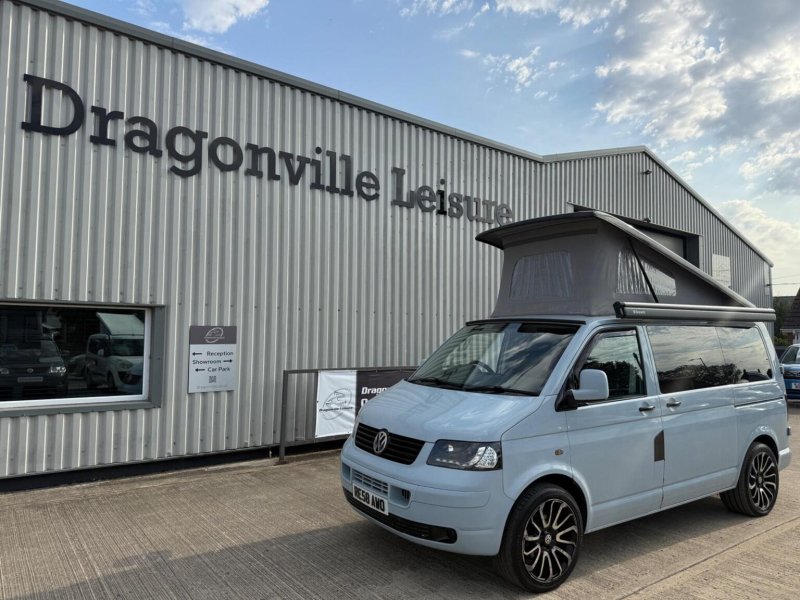VOLKSWAGEN CAMPERVAN
