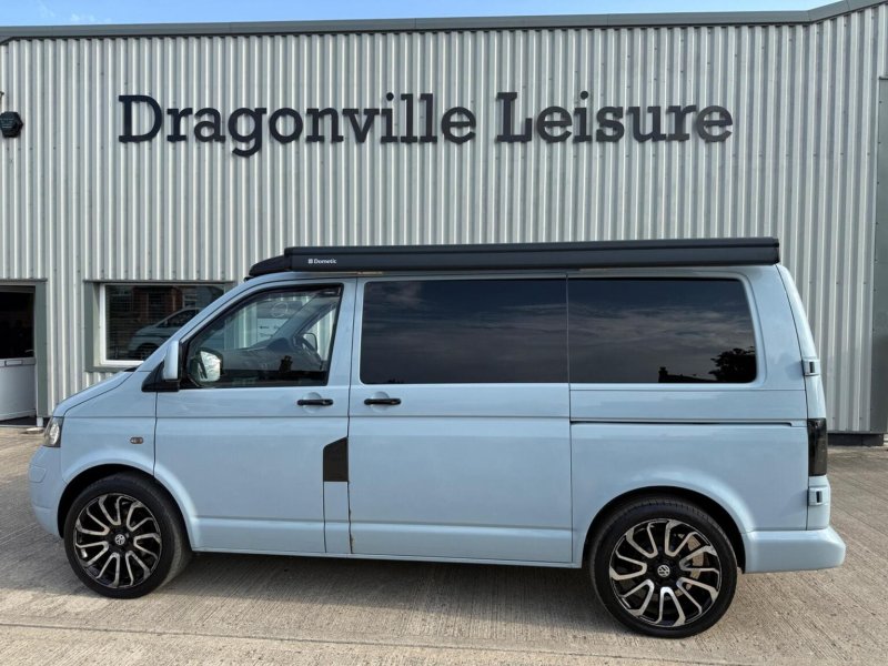 VOLKSWAGEN CAMPERVAN