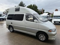 TOYOTA GRANVIA