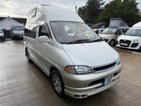 TOYOTA GRANVIA