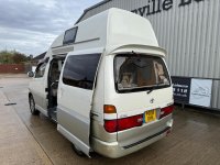 TOYOTA GRANVIA