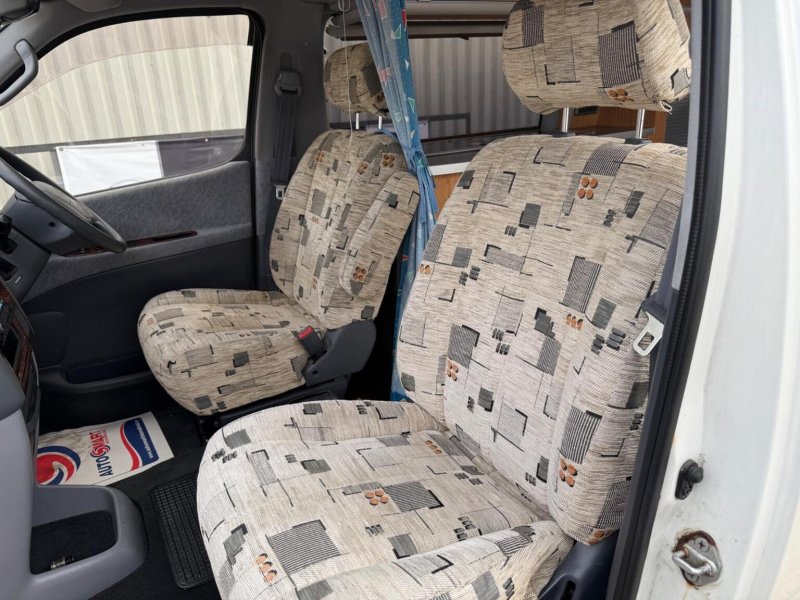 TOYOTA GRANVIA