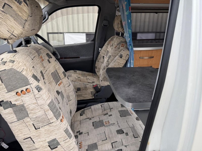 TOYOTA GRANVIA