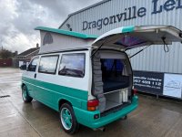 VOLKSWAGEN CAMPERVAN