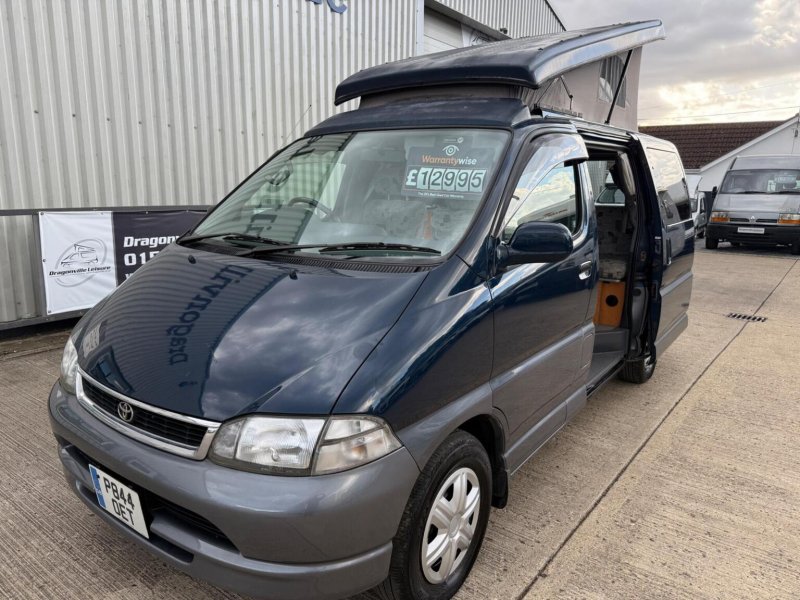 TOYOTA GRANVIA