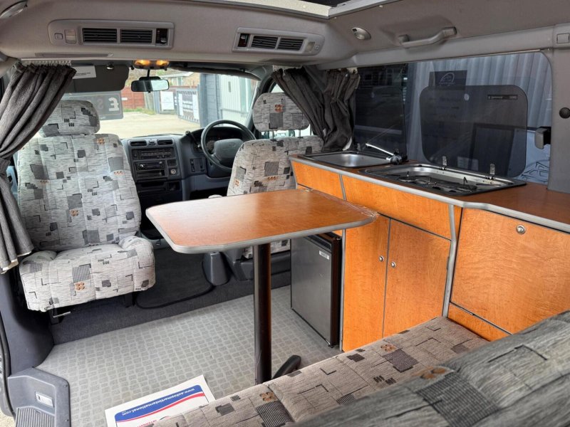 TOYOTA GRANVIA